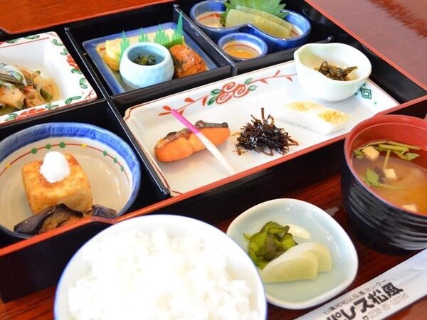 鷹野湯温泉 パレス松風 朝食付 澄んだ空気に深呼吸 御飯がすすむ朝ごはん Yahoo トラベル